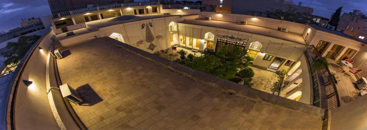 تجربه اقامت در معماری اصیل قاجاری ، کیانپور ؛ در فهرست بهترین هتل بوتیک های ایران