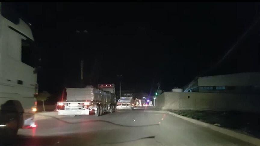 آمریکا چندین کامیون سلاح برای کردهای سوریه ارسال کرد