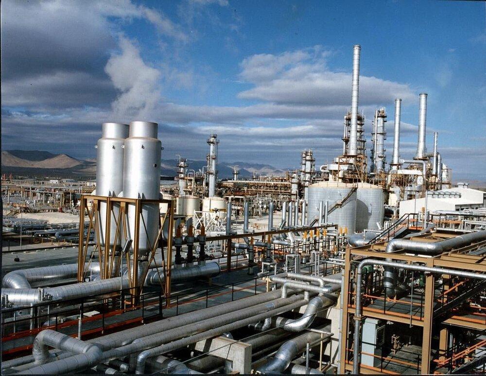 فیچ: بحران کرونا و افزایش قیمت حامل های انرژی، افت 10 درصدی فیچ: بحران کرونا و افزایش قیمت حامل های انرژی، افت 10 درصدی مصرف سوخت پالایشگاهی ایران را در 2020 رقم می زند