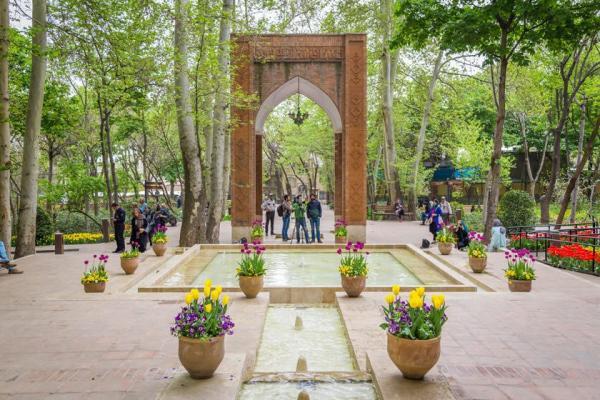 طراحی حیاط ویلا: باغ ایرانی تهران، بهشتی برای آرامش مرکز نشینان